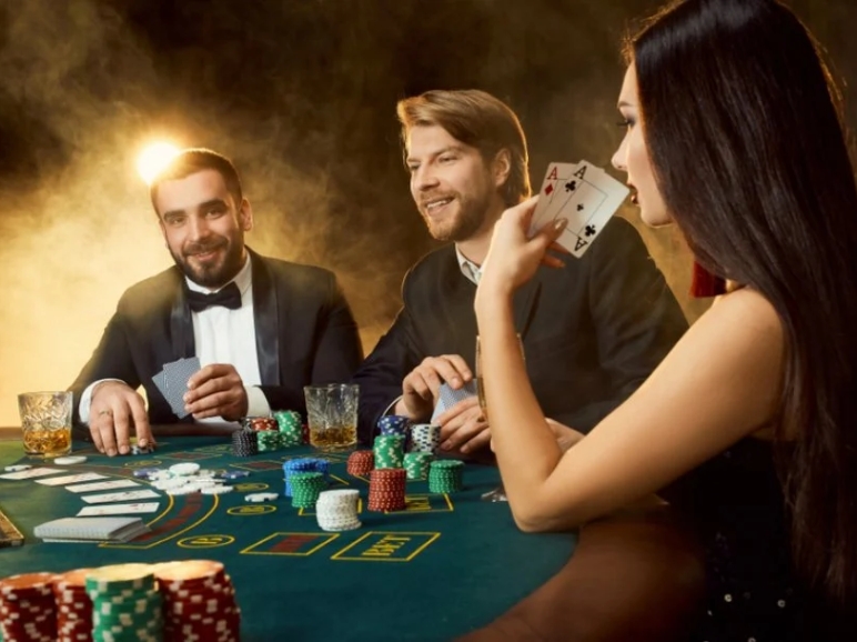 Setiap Perjalanan Dimulai Dengan Bermain Poker Online